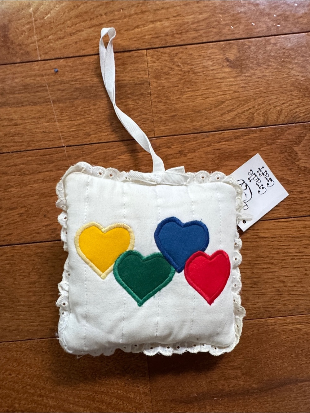 Handmade White Heart Appliqué Hanging Music BoxPillow - Yellow, Green, Blue, Red